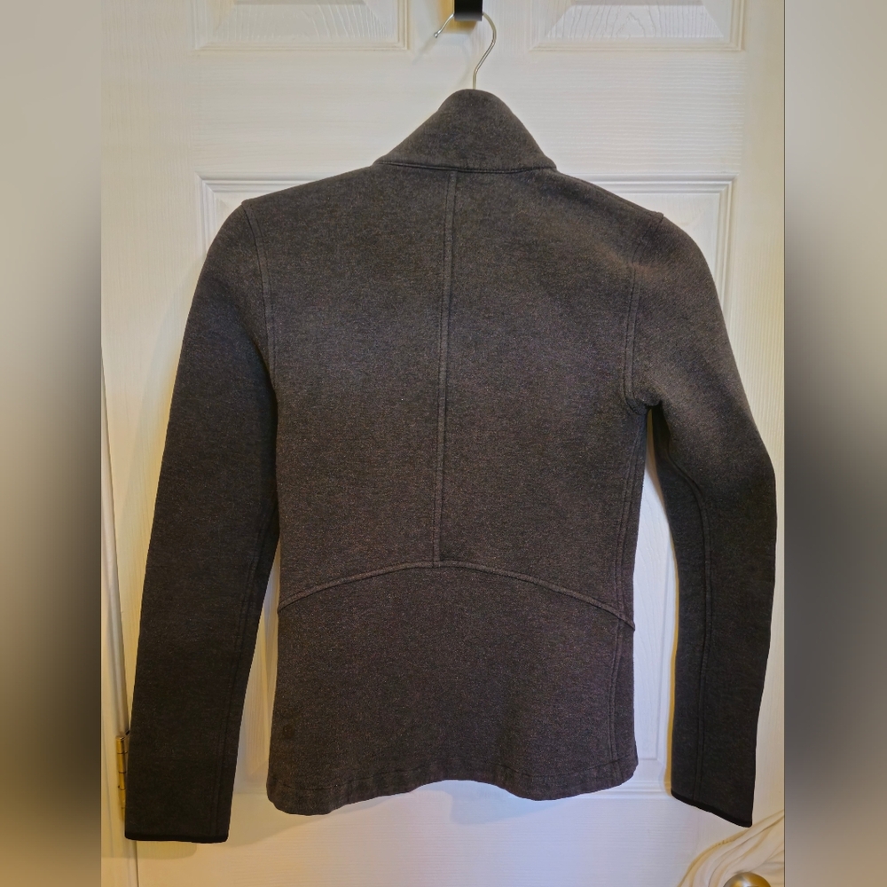 Lululemon Insculpt Jacket - Picture 5 of 15